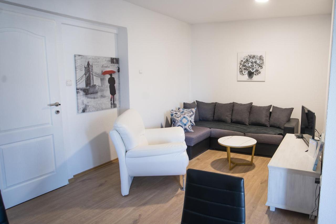 Apartments Diva Ston Luaran gambar